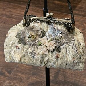 Mary Frances Cream Floral Embellished Evening Bag